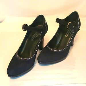 Donald J Pliner blue sueade high heel Mary Jane